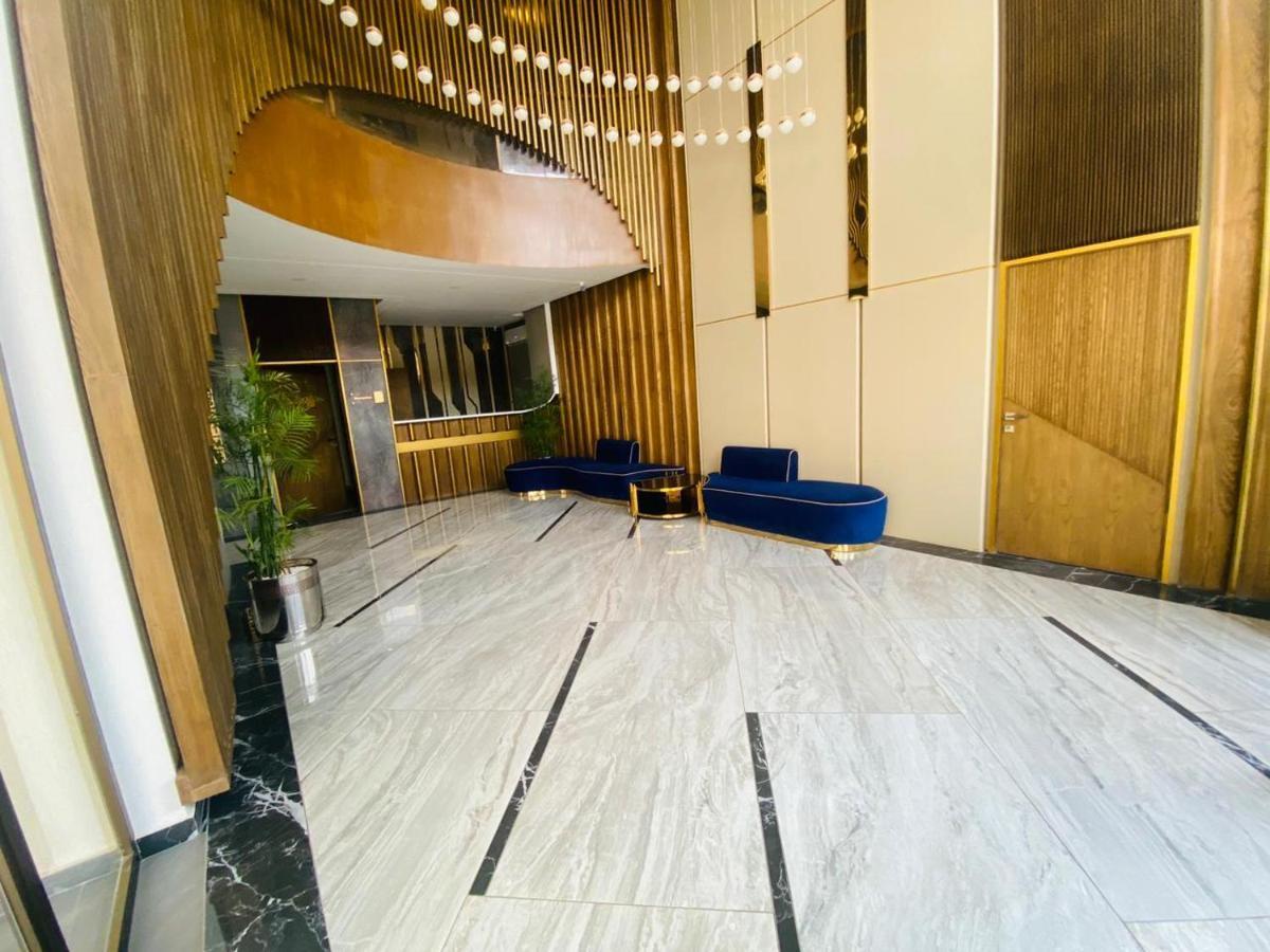 Holidazzle Serviced Apartments Bahria Town Rawalpindi Dış mekan fotoğraf