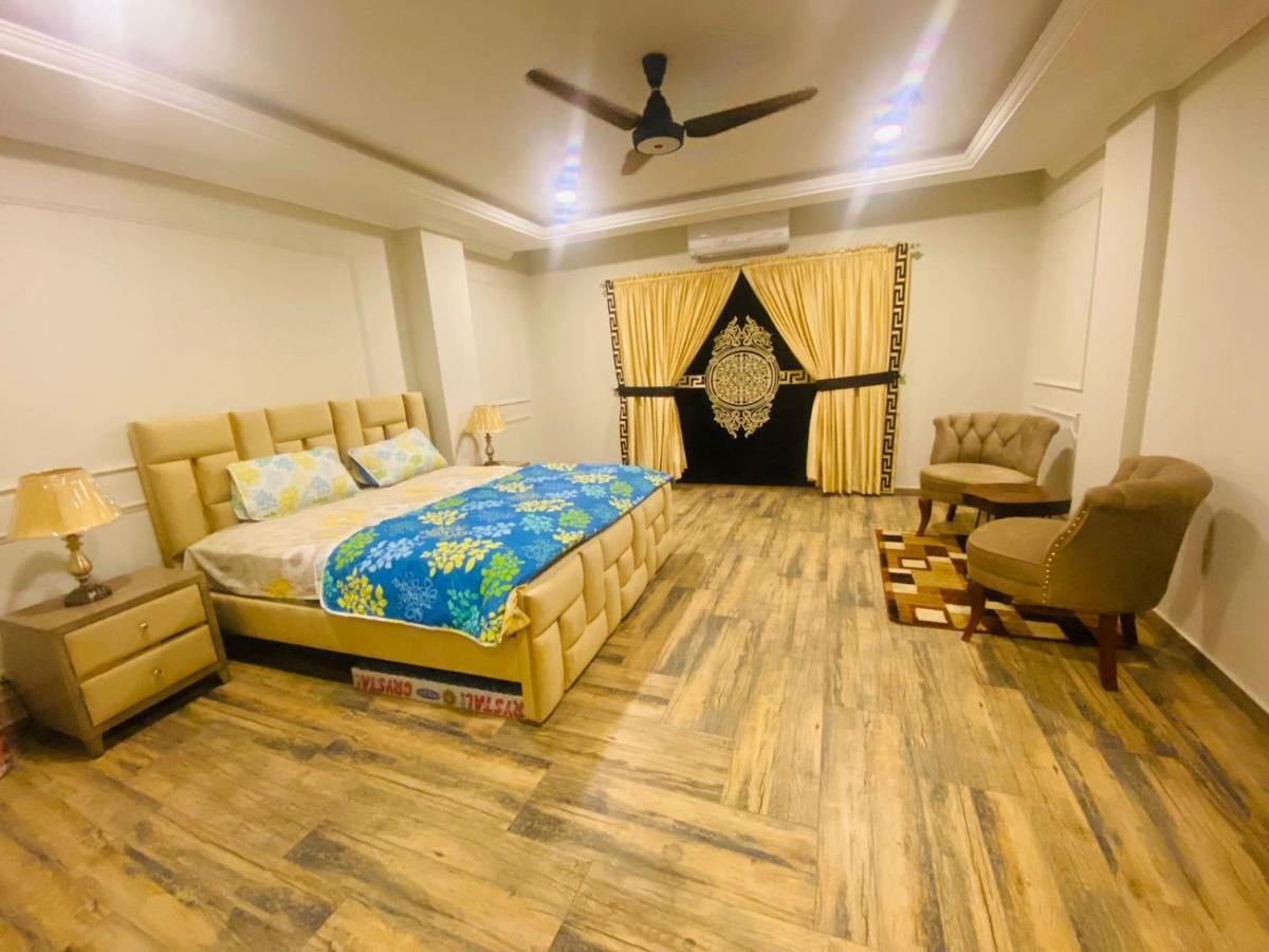 Holidazzle Serviced Apartments Bahria Town Rawalpindi Dış mekan fotoğraf