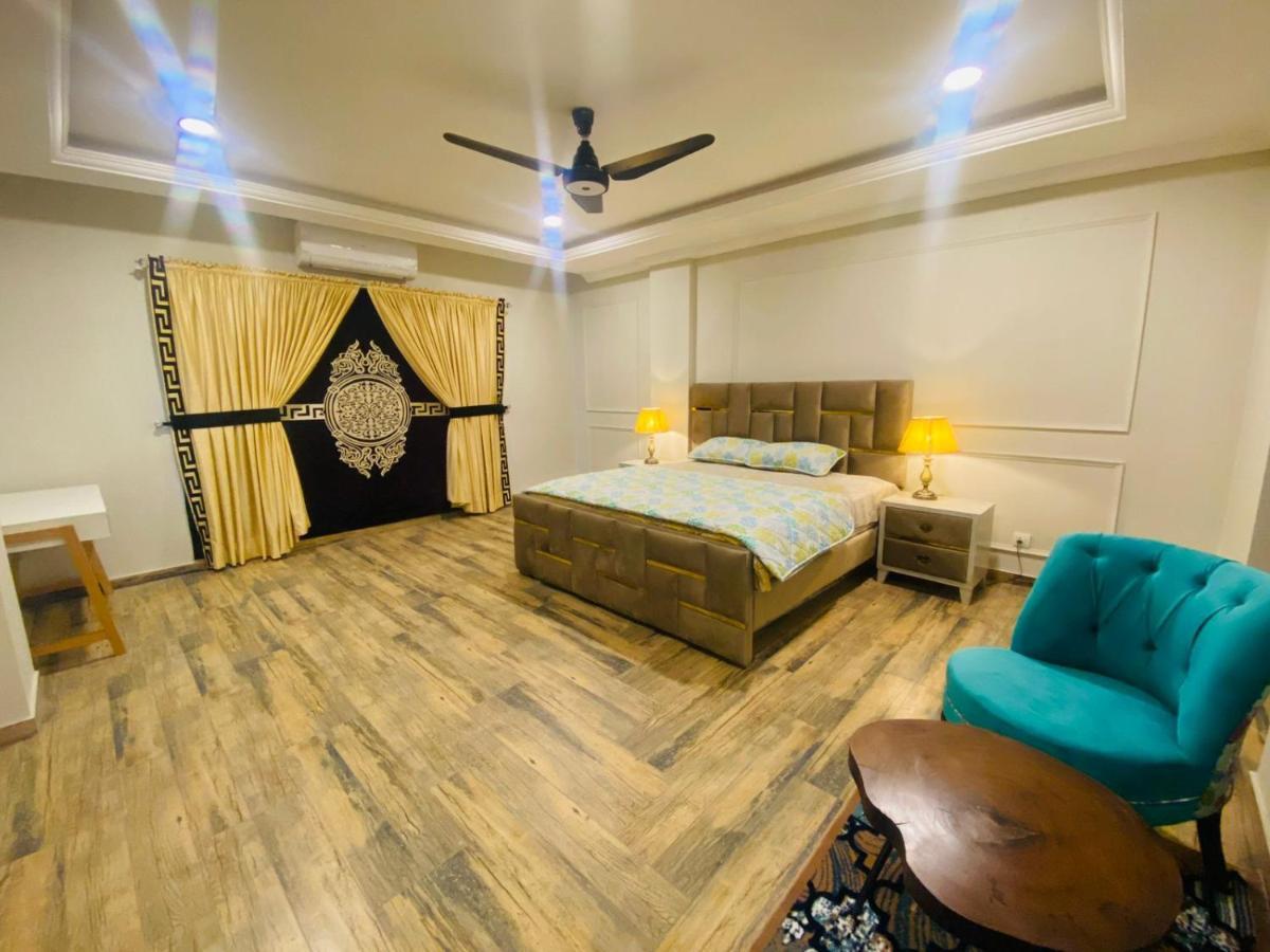 Holidazzle Serviced Apartments Bahria Town Rawalpindi Dış mekan fotoğraf